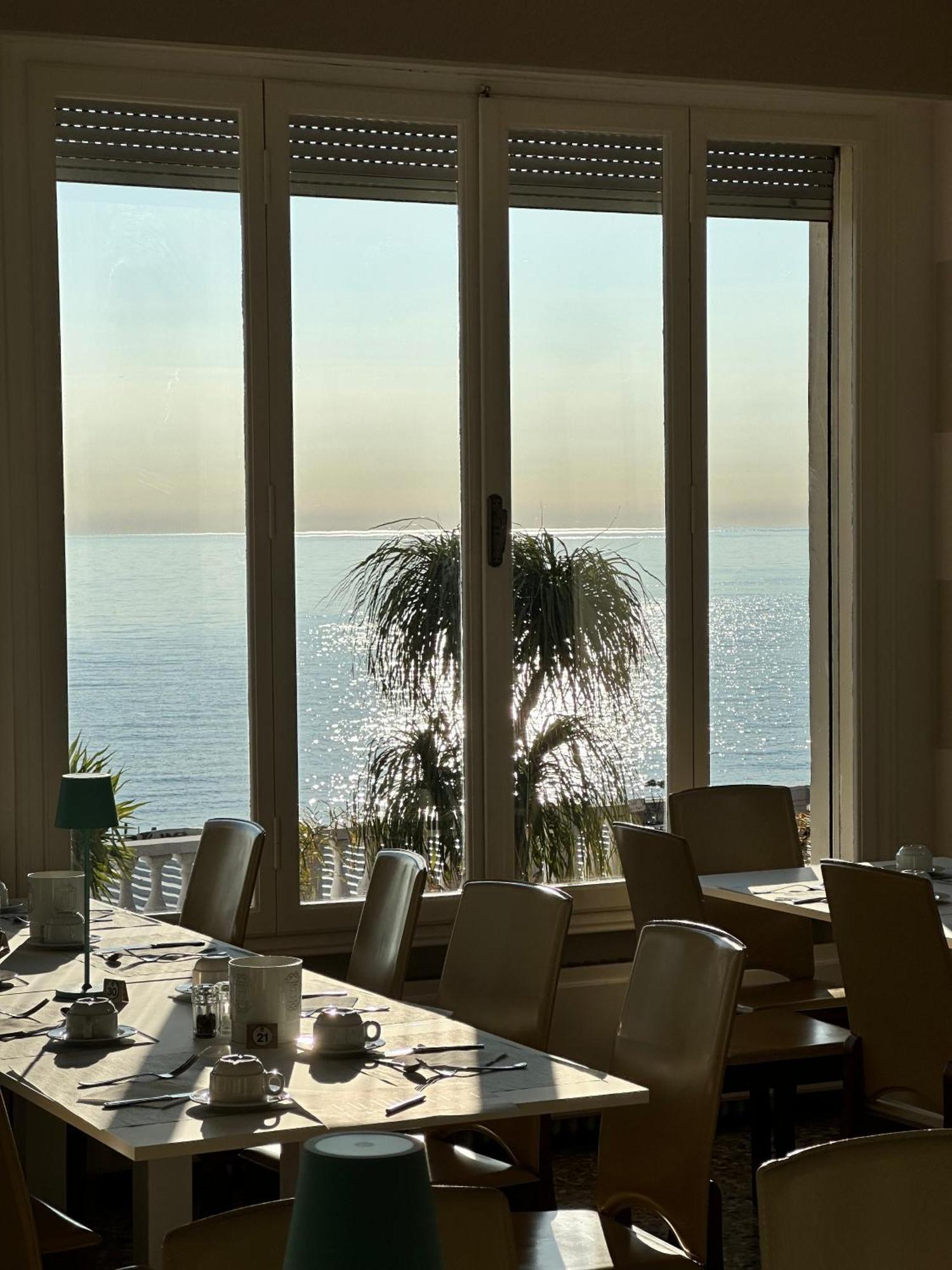 Hotel Golfo E Palme Diano Marina Exterior photo