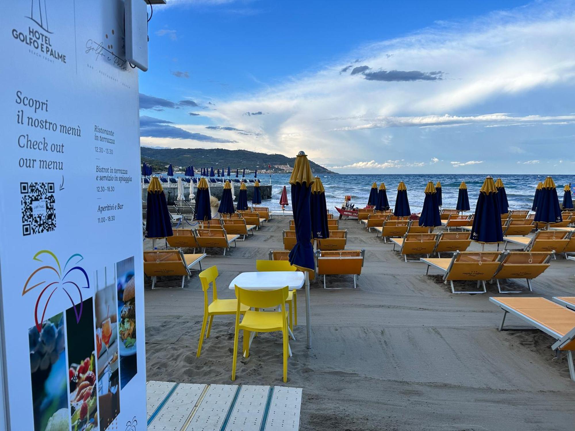 Hotel Golfo E Palme Diano Marina Exterior photo